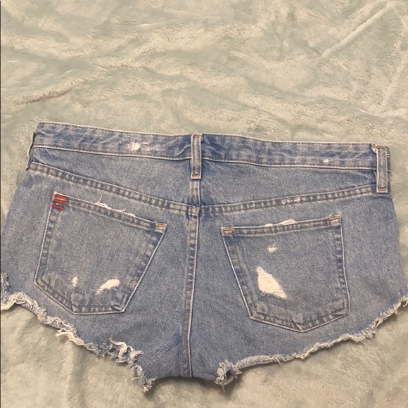 Urban Outfitters Jean Shorts - Picture 2 of 2